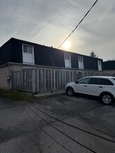 3445 Beachworth Dr in Columbus, OH - Building Photo - Building Photo