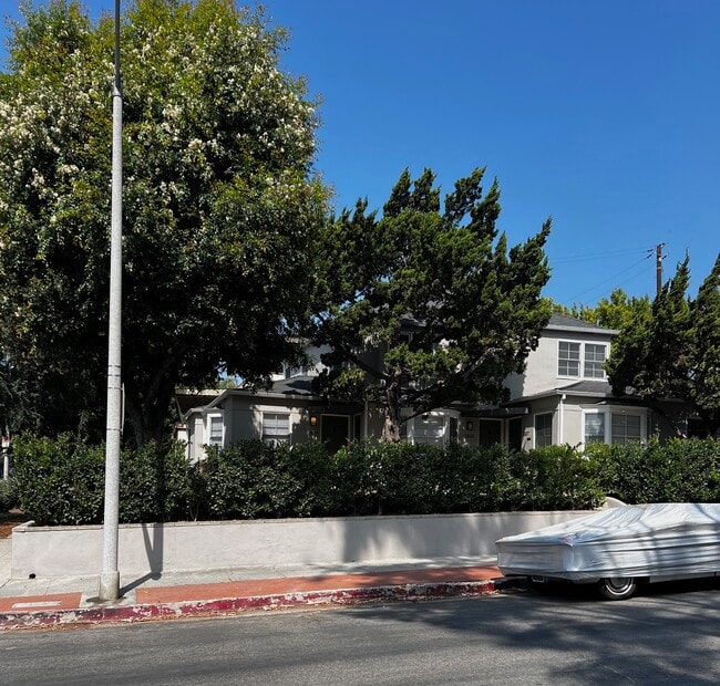 3305 Lowry Rd, Unit 3305