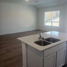 1917 Black Poplar Wy in Edmond, OK - Building Photo - Building Photo