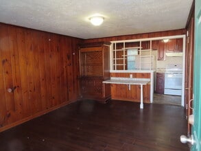 15091 Fort Campbell Blvd, Unit 11 in Oak Grove, KY - Building Photo - Building Photo