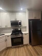 726 E 83rd St in Brooklyn, NY - Building Photo - Building Photo