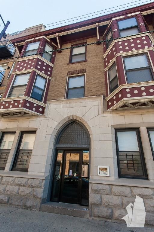 2450 N Southport Ave in Chicago, IL - Building Photo - Building Photo