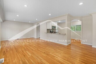 5261 E Eastman Ave in Denver, CO - Building Photo - Building Photo