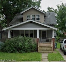 454 E Breckenridge St in Ferndale, MI - Building Photo