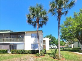 4270 NW 89th Ave in Coral Springs, FL - Building Photo