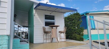 4701 Kahlua Ln in Bonita Springs, FL - Building Photo - Building Photo
