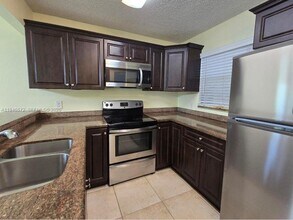 1721 Balfour Point Dr in West Palm Beach, FL - Building Photo - Building Photo