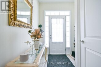 290 Stonebridge Boulevard in Wasaga Beach, ON - Building Photo - Building Photo