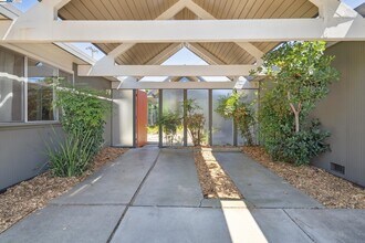 3767 Gainsborough Dr in Concord, CA - Building Photo - Building Photo