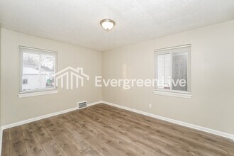 23200 Blackstone Ave in Euclid, OH - Building Photo - Building Photo