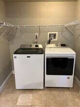 22 Andrews St in West Haven, CT - Building Photo - Building Photo