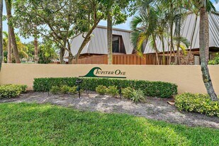 1420 Ocean Way in Jupiter, FL - Building Photo