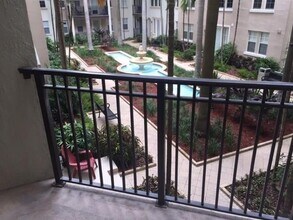 533 NE 3rd Ave, Unit 211 in Fort Lauderdale, FL - Building Photo - Building Photo