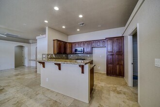 1009 Heritage Dr in Bullhead City, AZ - Foto de edificio - Building Photo