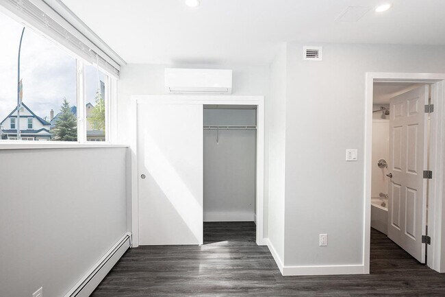 585 Corydon Apartment in Winnipeg, MB - Building Photo - Building Photo