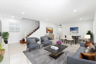 3619 S Le Jeune Rd in Coral Gables, FL - Building Photo - Building Photo