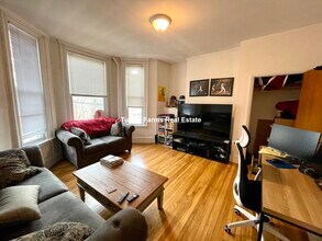 38 Newton St, Unit 1 in Boston, MA - Foto de edificio - Building Photo