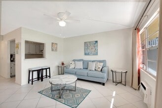 176 Dorset E in Boca Raton, FL - Building Photo - Building Photo