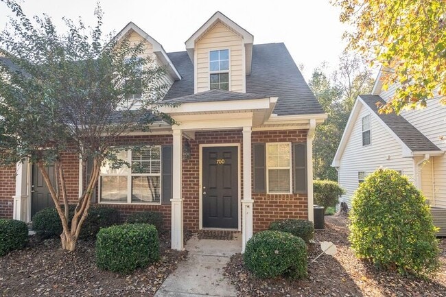 1325 Cedar Shoals Dr