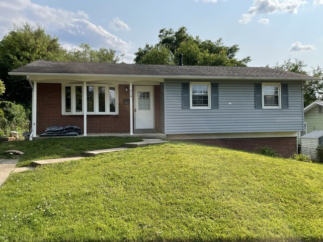 4114 Conger St in Silver Spring, MD - Foto de edificio - Building Photo