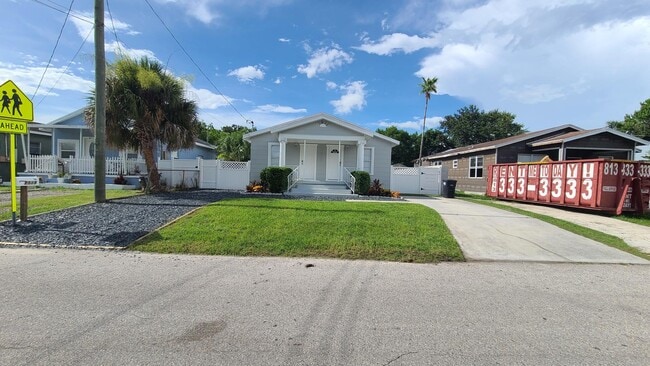 2519 W Walnut St, Unit Unit A