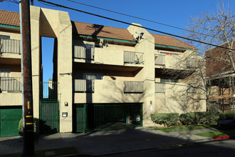 Northington Apartments in Santa Ana, CA - Foto de edificio - Building Photo