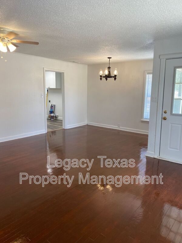 1259 HCR 1439 in Covington, TX - Building Photo - Building Photo