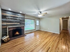 6325 E Minnesota Dr in Denver, CO - Building Photo - Building Photo