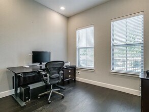 1348 Arch Pl in Dallas, TX - Building Photo - Building Photo