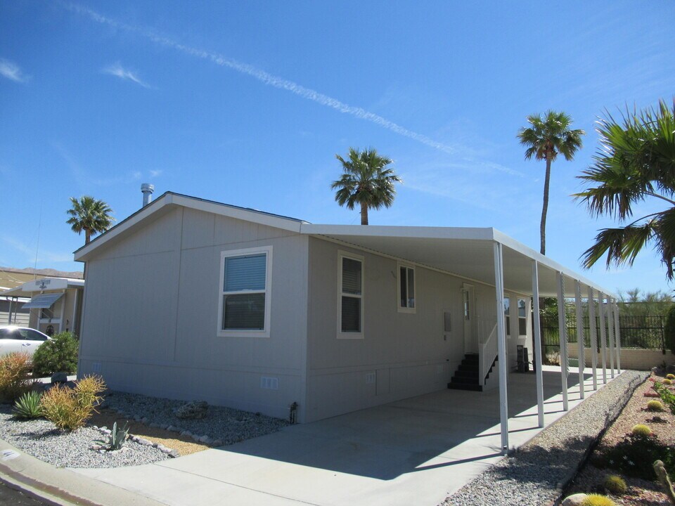 14777 Palm Dr in Desert Hot Springs, CA - Building Photo