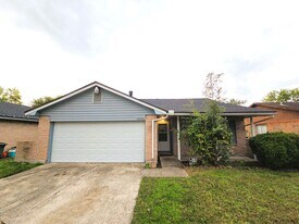 10906 Maple Rock Dr in Humble, TX - Building Photo