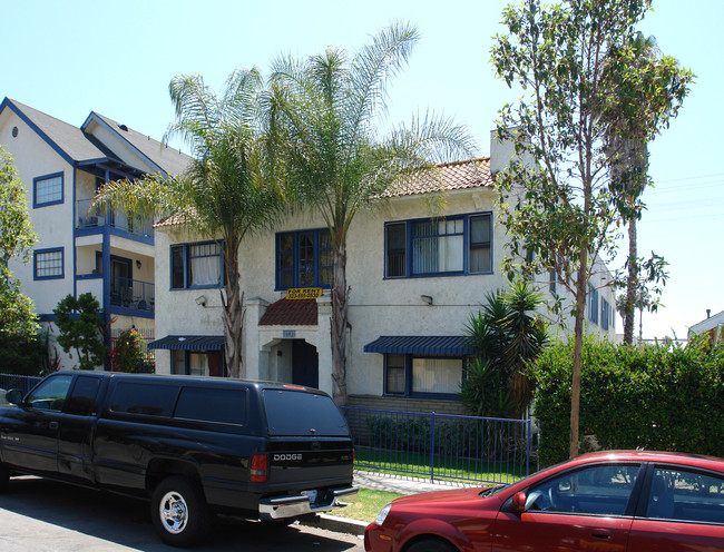 1643 Locust Ave in Long Beach, CA - Building Photo - Building Photo