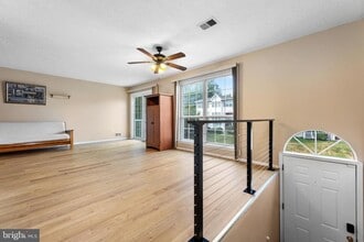 71 Chambord Ct in Hamilton Township, NJ - Building Photo - Building Photo