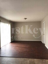 11205 Fall Dr in Indianapolis, IN - Building Photo - Building Photo