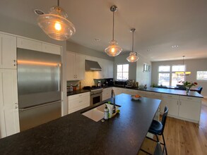 8 E Beall St in Bozeman, MT - Building Photo - Building Photo