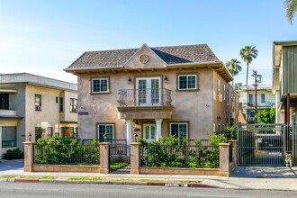 7524 Fountain Ave in West Hollywood, CA - Building Photo - Building Photo