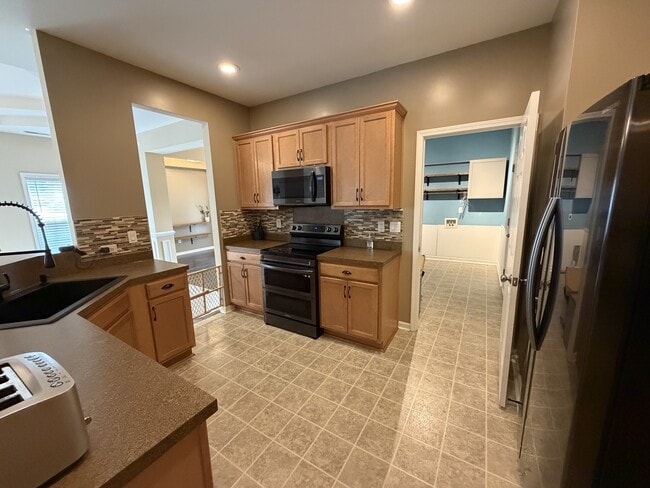 218 Seth Ct in Goose Creek, SC - Building Photo - Building Photo