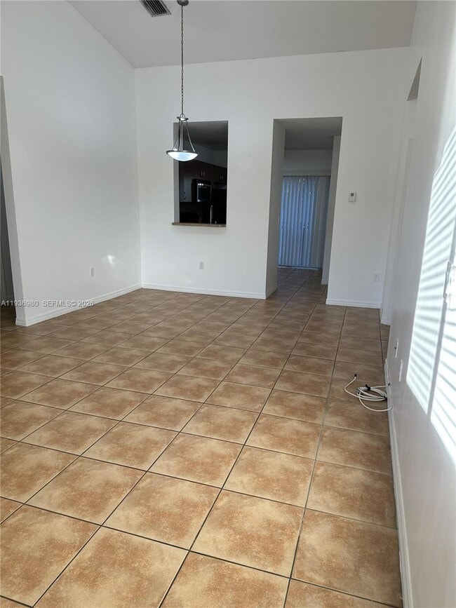 6706 SW 115th Ct in Miami, FL - Building Photo - Building Photo