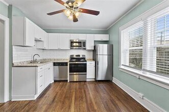 4545 Main St-Unit -19 in Kansas City, MO - Foto de edificio - Building Photo