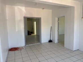 3217 Diaz St in Laredo, TX - Building Photo - Building Photo