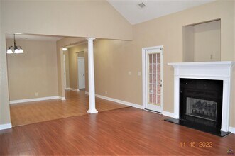 704 Falkirk Dr in Warner Robins, GA - Building Photo - Building Photo