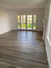 949 Woodlake Dr in Encinitas, CA - Building Photo - Building Photo