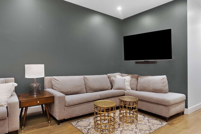 126 2nd Ave N in Nashville, TN - Building Photo - Building Photo