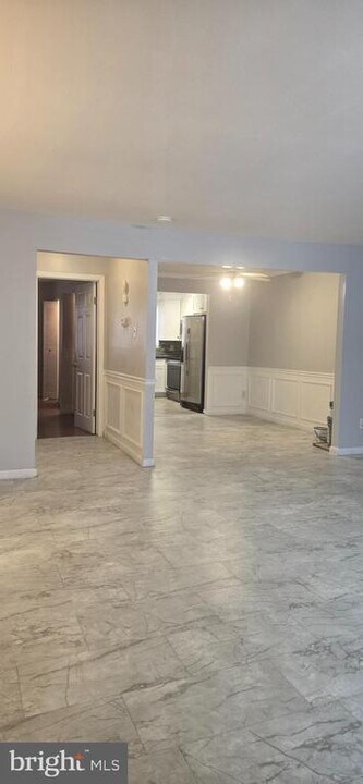 1294 Cooper St in Beverly, NJ - Building Photo