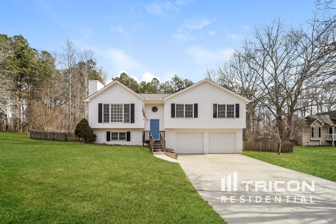 145 Ridge Run Dr in Hiram, GA - Building Photo