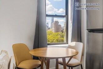 45 W 81st St-Unit -FL9-ID2009 in New York, NY - Building Photo - Building Photo