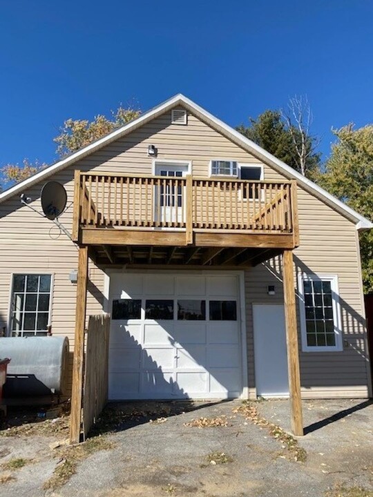 9459 Sharpsburg Pike in Hagerstown, MD - Building Photo