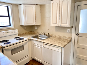 228 E Mill St in Colorado Springs, CO - Building Photo - Building Photo
