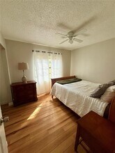 9402 N Semmes St in Tampa, FL - Building Photo - Building Photo