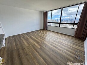 2499 Kapiolani Blvd in Honolulu, HI - Building Photo - Building Photo